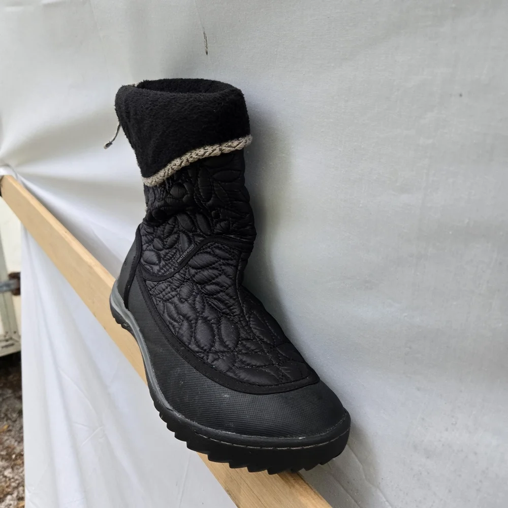 Jambu Black Quilted Kids Boots